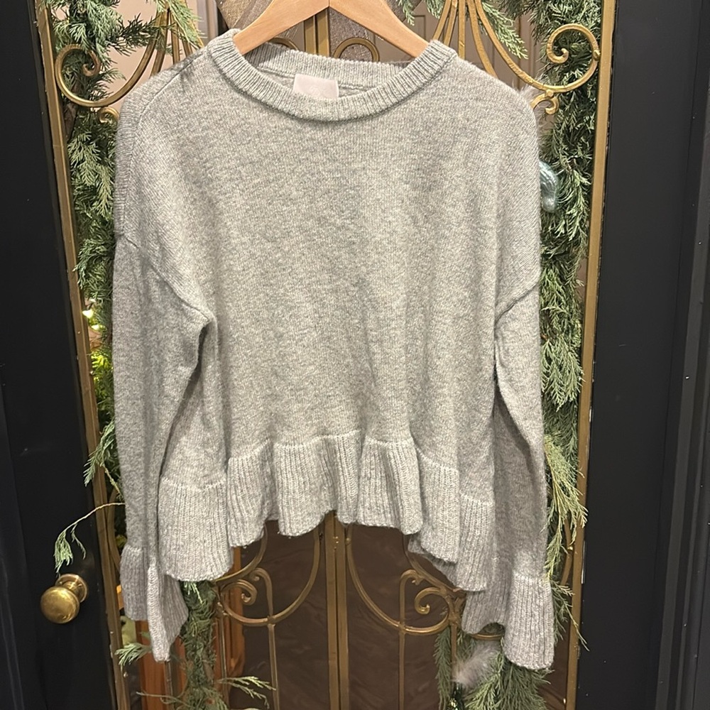 Soft wool 5 a 7 cinq a sept sweater over sized xsmall Neiman Marcus